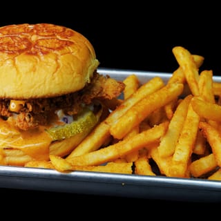 THE NASHVILLE CHICKEN SANDWICH